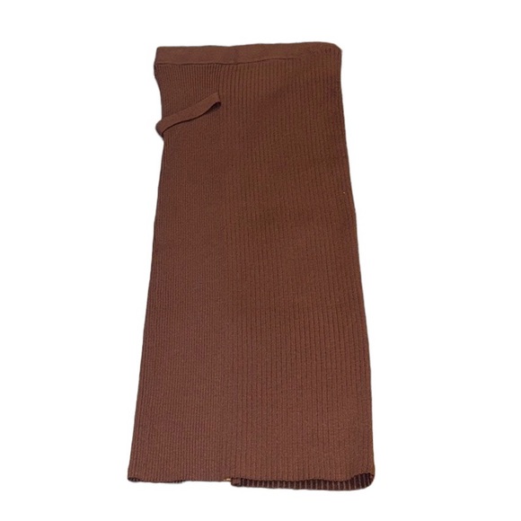 NWT Camila Coelho x Revolve Ellis Brown Ribbed Front Slit Midi Skirt - S - Picture 7 of 14